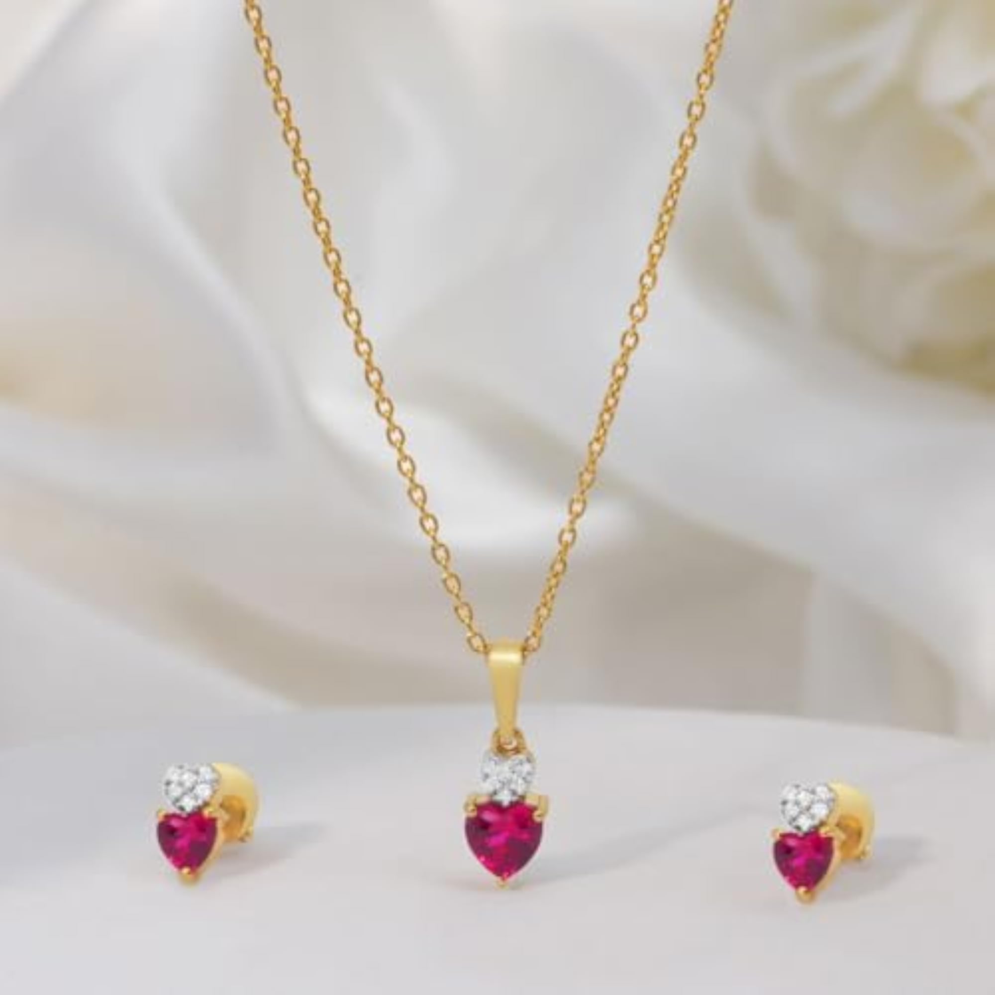 Women's 925 Sterling Silver Radiant Heart Gold Plated Jewellery Set